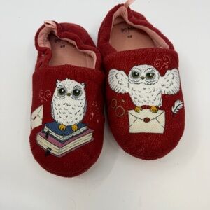 Harry Potter and H&M Colab Hedwig Slippers